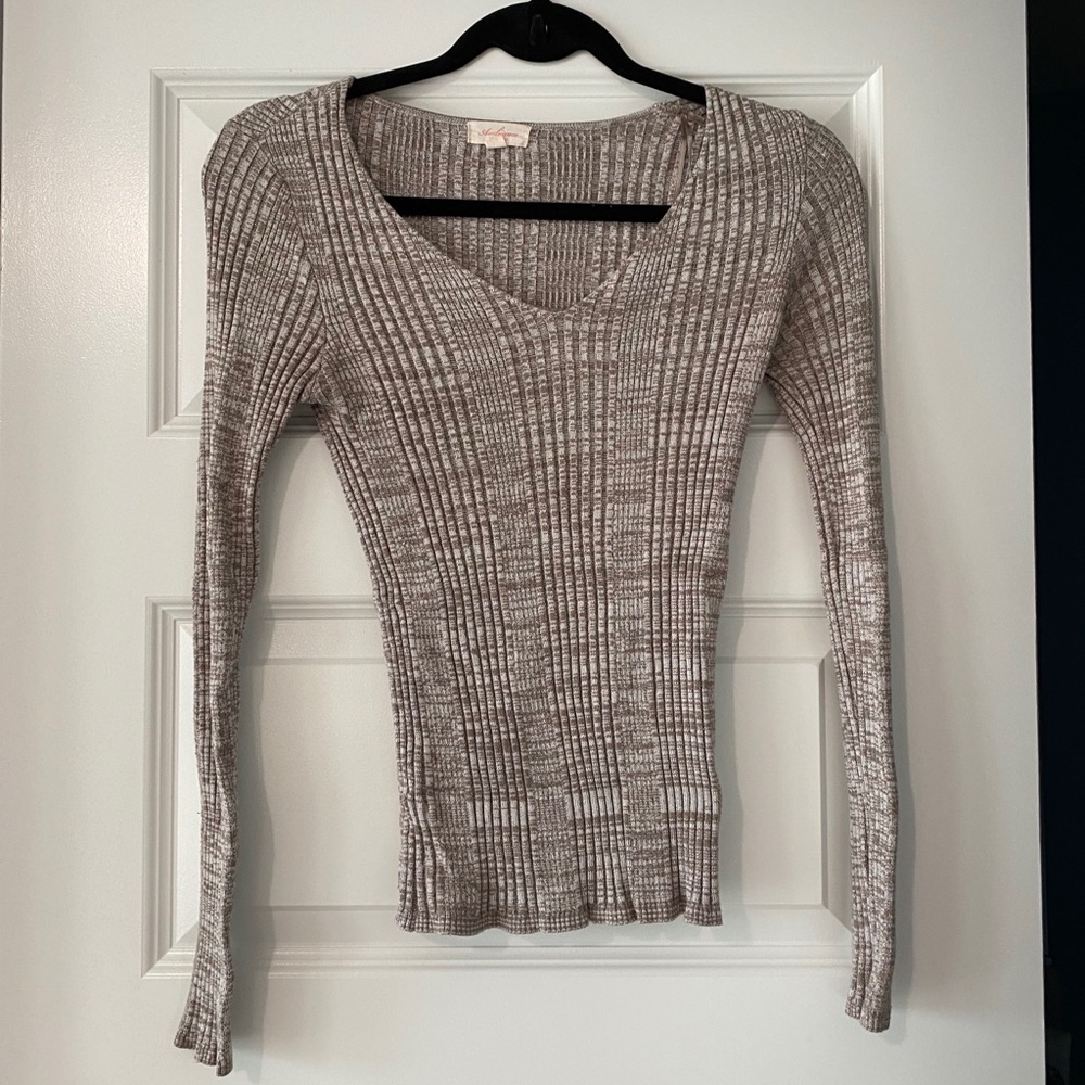 👚 THREE FOR $25 Brown/tan long sleeve top